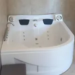 Semesterbostad White Stone