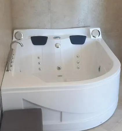 Dom wakacyjny White Stone